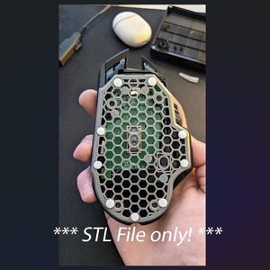 STL File: Logitech G502 Lightspeed - Honeycomb Base (-20g)