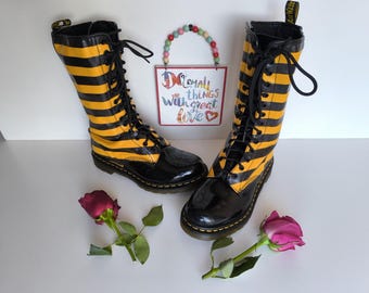 Dr martens 14 eye 1b99 bumble bee patent mid-calf zip boots UK6 EU39 US8