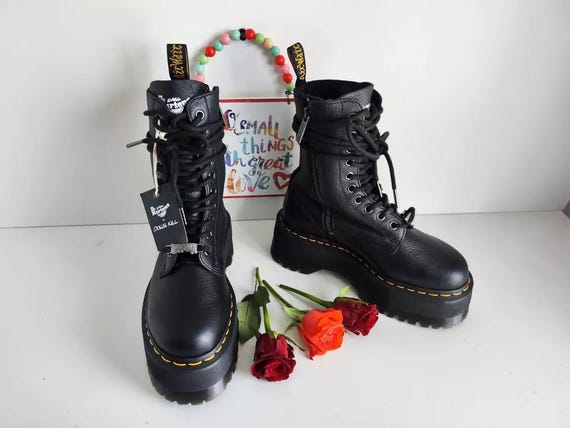 Dr MARTENS X Dolls Kill Zip Jadon Hi Max 10 Eye Platform Dr MARTENS X Dolls Kill Zip Jadon Hi Max 10 Eye Platform