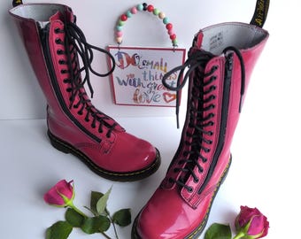 Botas Dr. Martens 9733 de charol rojo con 14 ojales, talla UK5, EU38, US7, doble cremallera.