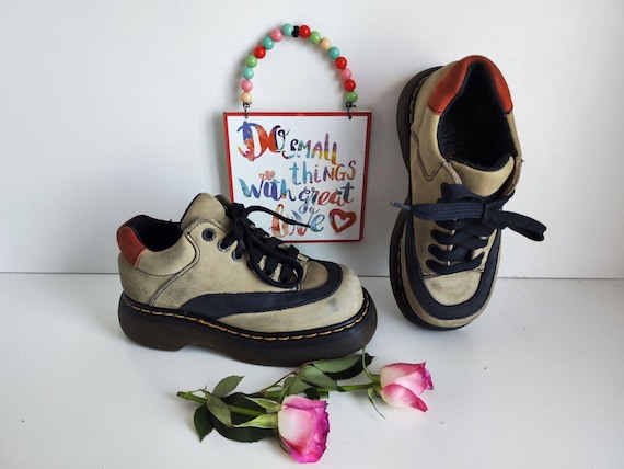 RARE Dr Doc Martens 8345 Vintage England Beige Black