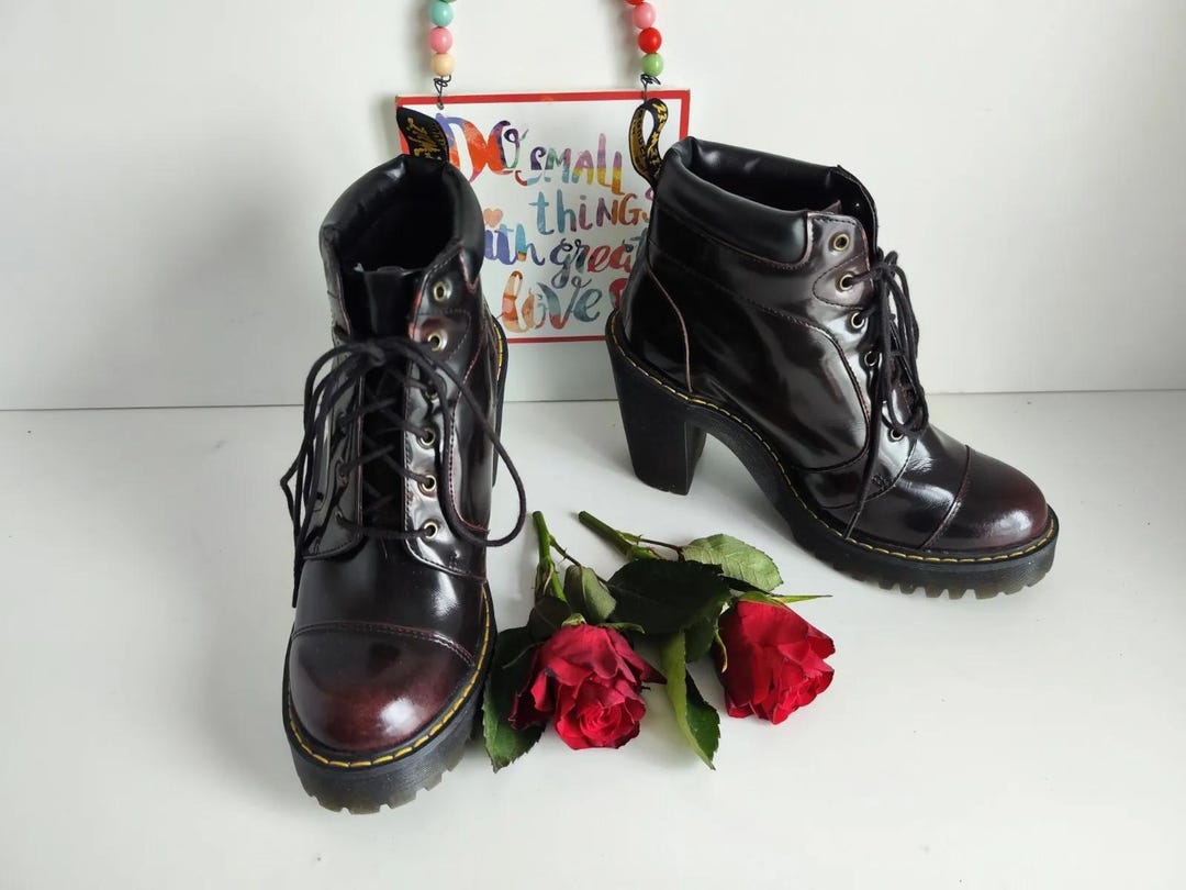 Dr. Martens Averil Seirene マーチン　ブーツ Dr Martens Leather Averil Heeled Boots High Heel Burgundy Red