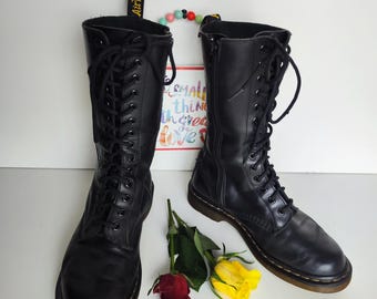 Dr Martens 14 Hole 1b99 Black Midcalf Zip Boots UK5 EU38 US7