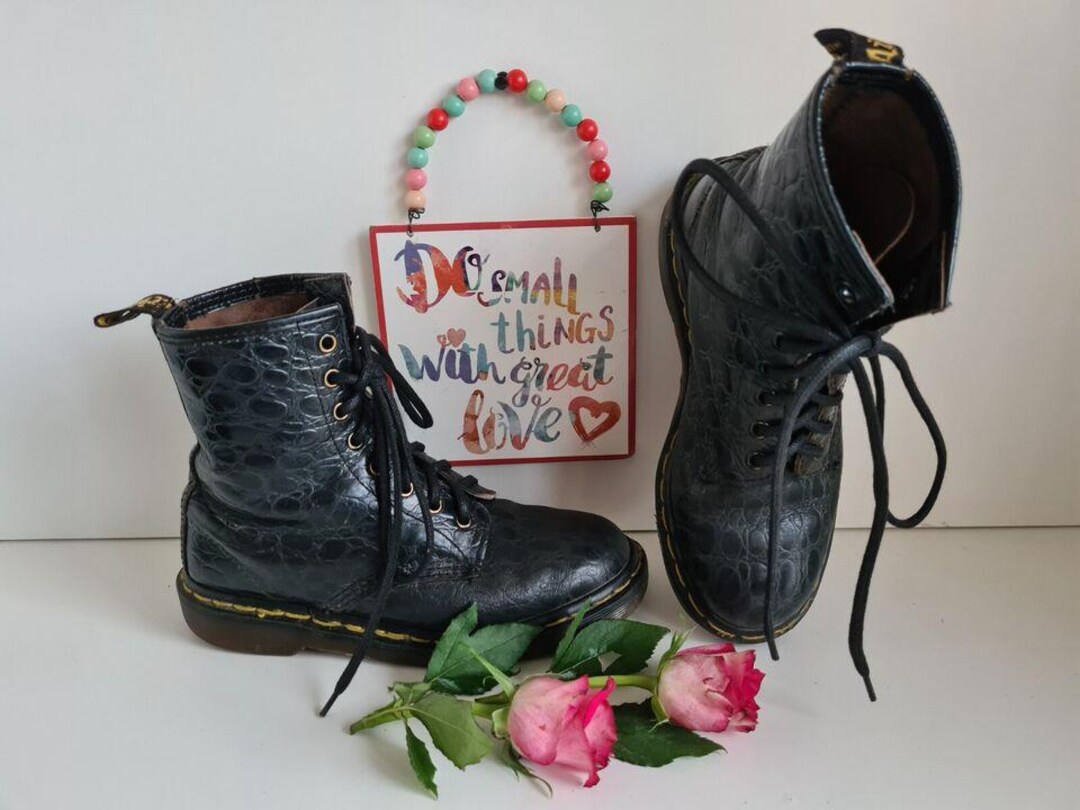 Dr.Martens★UK7 DR. MARTENS - 1460 Beta Zebzag – Atelier New York