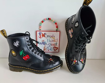 80s DR MARTENS 1460 Made in England Tan Black Snakeskin