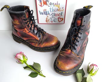 Vintage Dr. Martens 1460 MIE White Stitch - Made in England - Uk 7