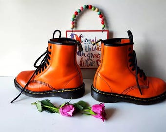 ドクターマーチン 552 オレンジ 8ホール イギリス製 サイズ1 - Etsy 日本