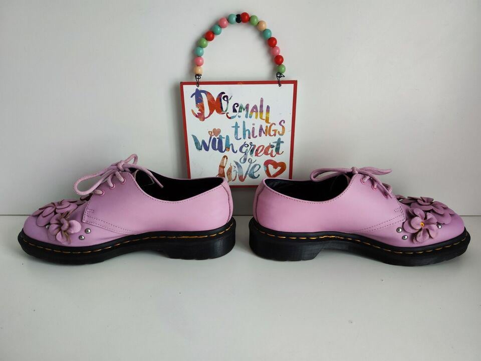 Dr Martens 1461 Large Pink Flowers Floral Boots 3D 3 Eye UK6 EU39