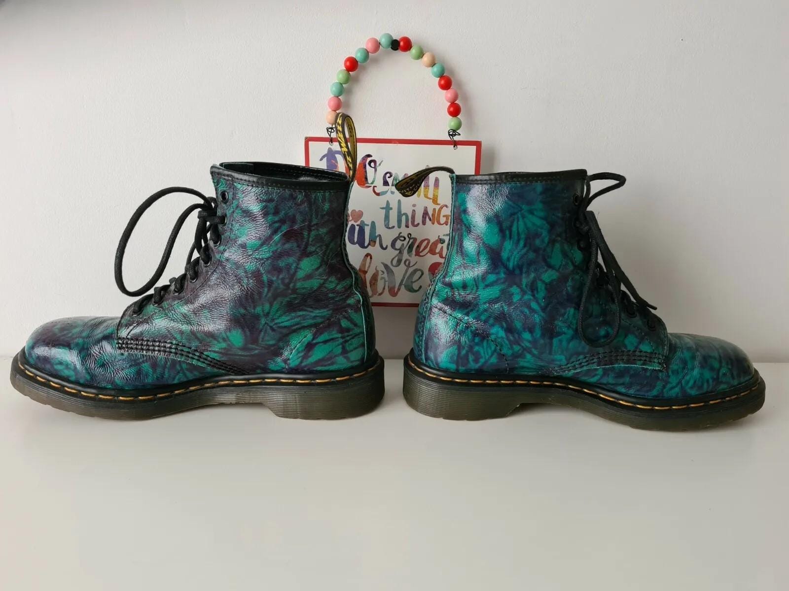 Rare Dr. Martens 1460 Green Teal Rub Off Leather 8 Eye Boots Mens 8 Womens 9 Dr. Martens 1460 Vintage Teal Green Rub off Leather Boots  main image 4