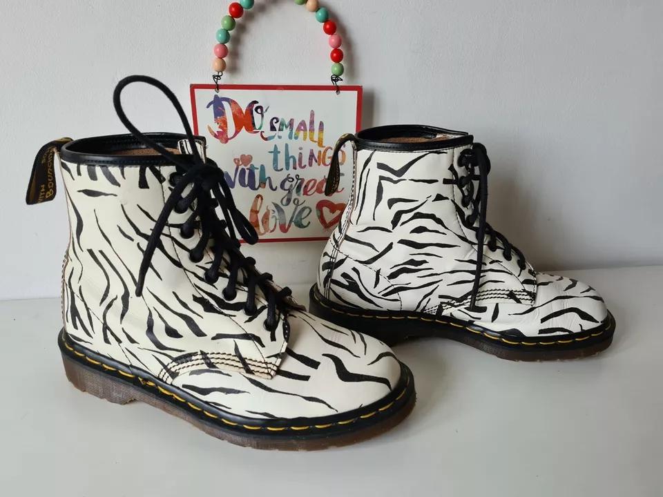 RARE🔥 Dr. Martens Men's UK 8 US 9 Vintage 9024 Chunky