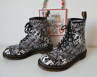 Dr Martens 1460 8 Hole Logo Brand Printing Black White Boots