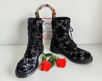 Dr Martens 1490 Joska Stud Black White Ankle Buckle Boots UK6.5