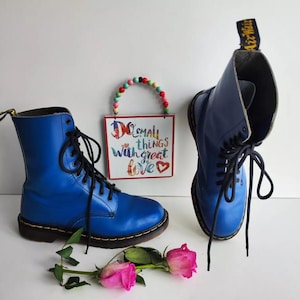 Dr Martens 1490 10 eye blue ankle vintage england ankle boots UK8 EU42 US9M
