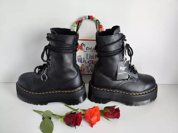 Dr. Martens Jadon Hi LTT - 276$ | DM30964001 | Shooos.com