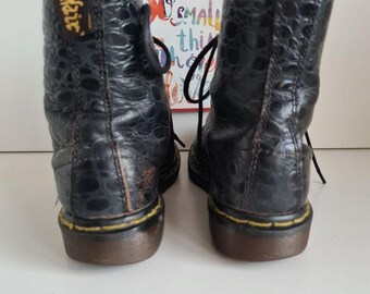 Dr Martens 1460 Croc Snake Print Black Eye England Vintage Boots