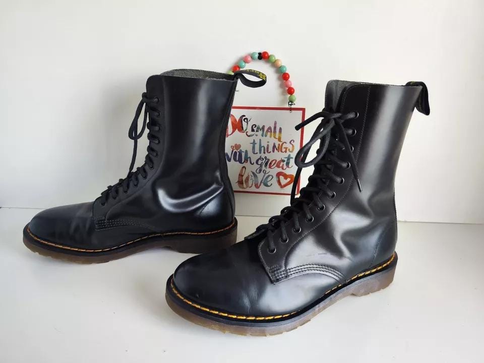 Dr Martens Hawkins 1490 11 Hole Black England Vintage Boots UK10