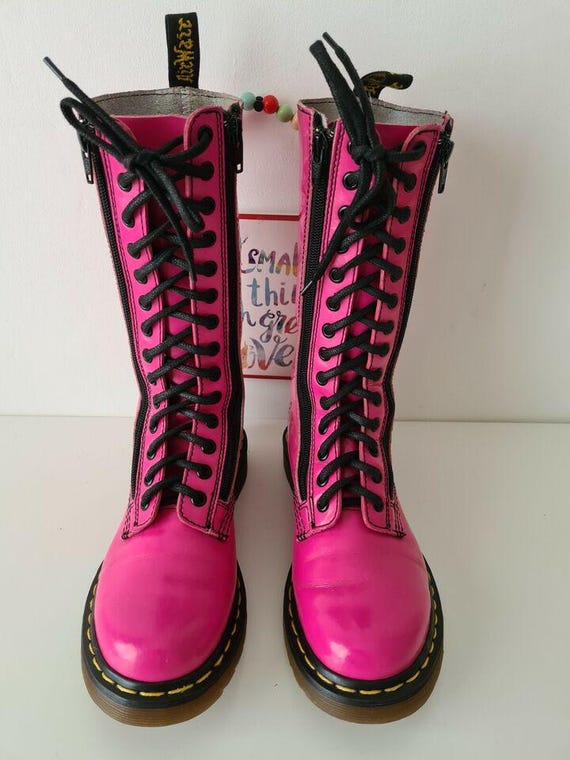 Dr.Martens★UK7 Dr Martens Vintage 90's, Size UK7, Made in England, Black