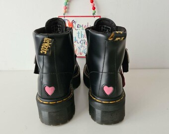 Frauen Dr Martens Lazy Oaf Schnalle Stiefel Herz Plateau Quad-Sohle UK6  EU39 US8