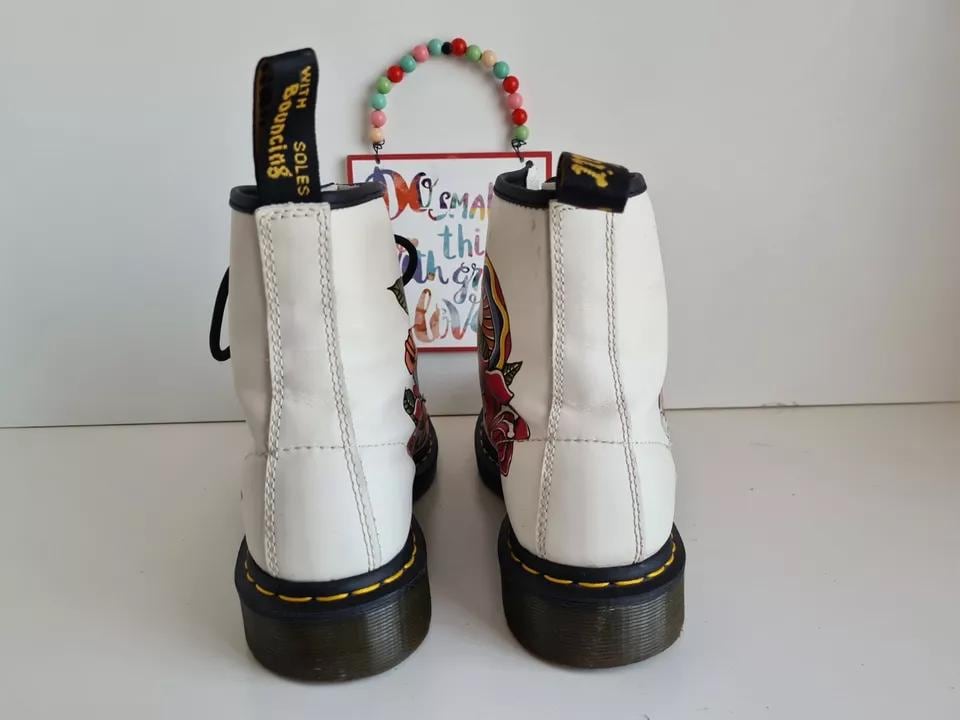 Dr Doc Martens 1460 8 Hole Skull Grez Tattoo White Boots UK8 US10