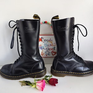 国内発送 Y’s × Dr. Martens ☆10 EYE Y's BLACK CLASSIC CALF Y's × Dr. Martens 10 EYE Y's BLACK CLASSIC CALF – THE SHOP