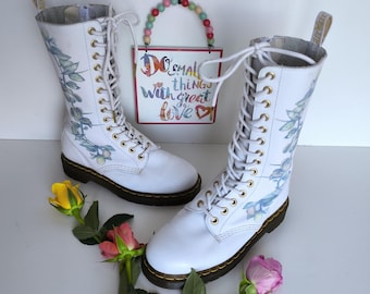 Dr Doc Martens 1b99 14 Eye Mid Calf 1914 Silver Metallic