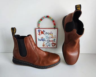 ドクターマーチン チェルシー 2976 ブラウン ガウチョ クレイジー