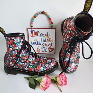 Dr Doc Martens 1460 Poppy floral pascal red 8 hole boots UK5 EU38 US7