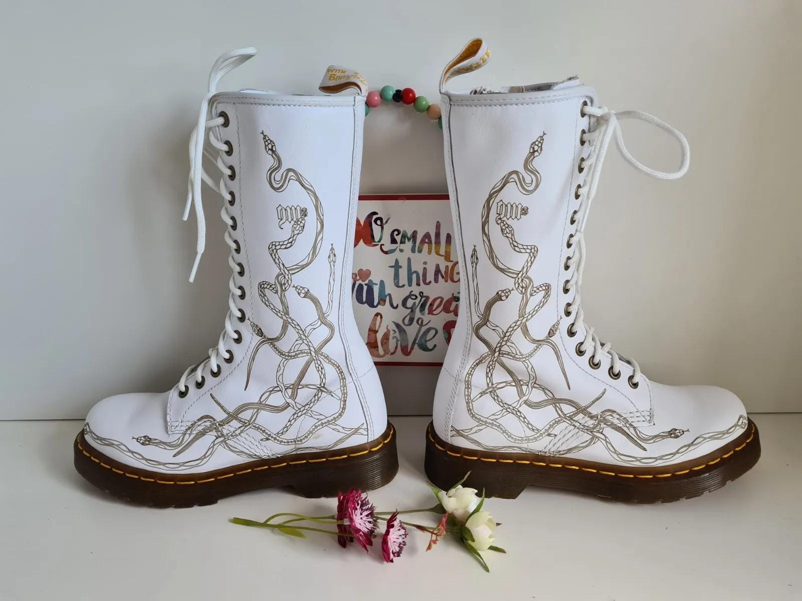 Brand New Dr Martens White Boots 14 Hole Snake 1b99 Mid Calf