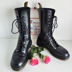 Dr Martens 1914 black england vintage leather 14 eye mid calf boots UK 6 EU 39