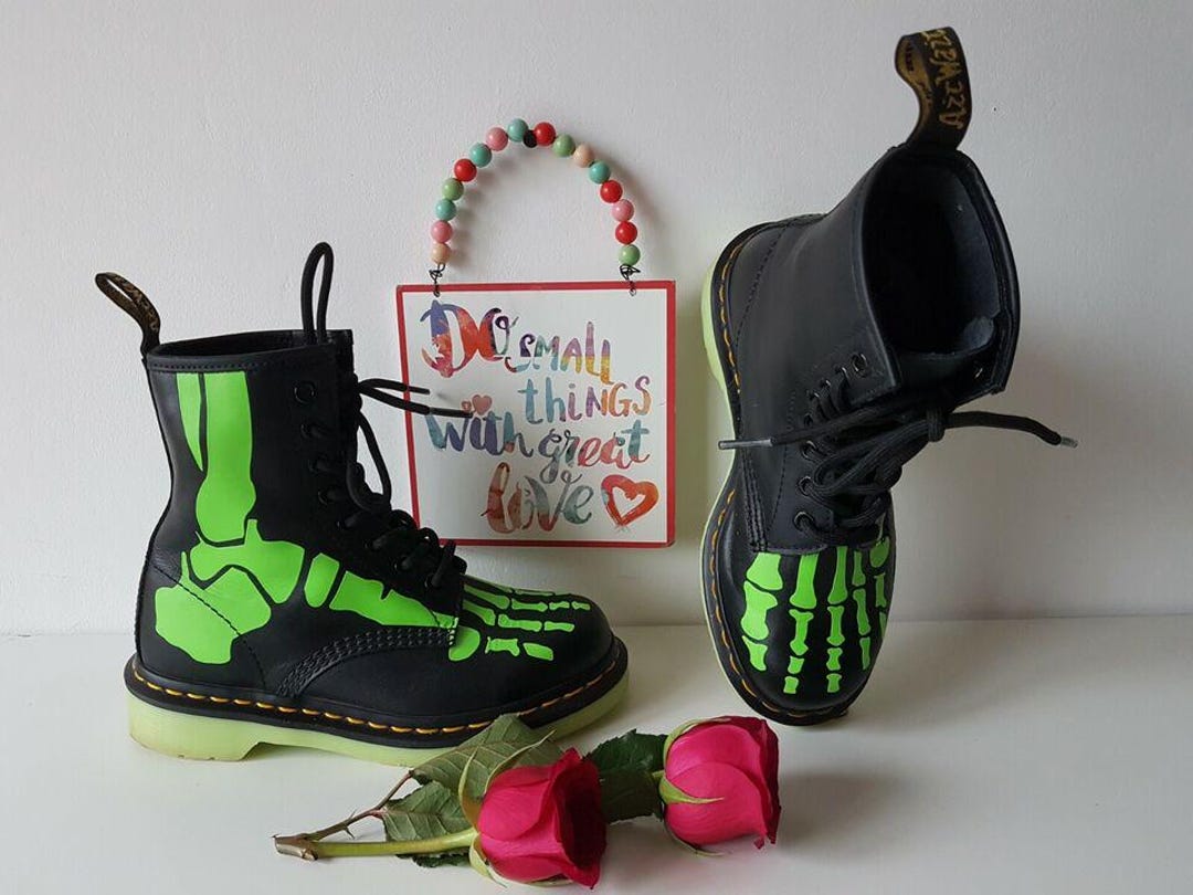 Dr Martens 1460 8 Eye Skelly Skeleton Glow Halloween Boots