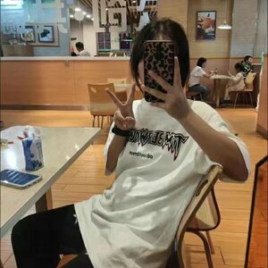 Regalos de aniversario, camiseta para niños, ropa de verano de manga corta para niños, nueva camiseta de fondo de algodón con letras de verano