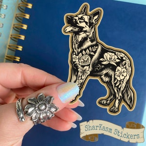 Tätowierter Schäferhund Vinyl Aufkleber | GSD Hund Pepper Shaded Decor für Tablet Notebook | Sticker Sammlung | Hundeliebhaber Kunst