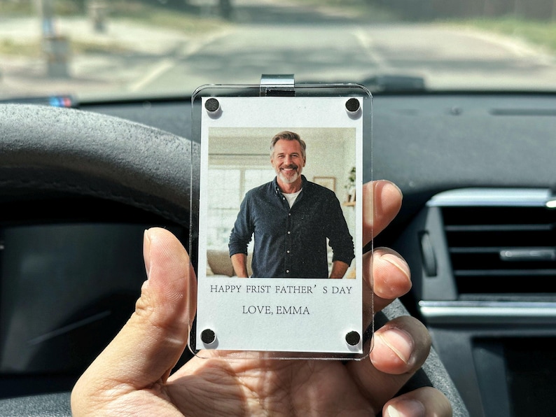 Anpassad fotoklämma för bilvisir, fotoramspresent, fotopresent till fars dag, kör säkert, present till morfar, personlig pappapresent, present till första gången pappa bild 4