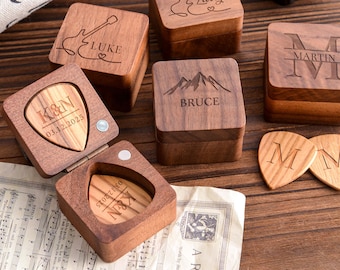 Personalized Groomsman Gift, Wooden Guitar Picks with Case, Guitar Pick Box Storage, Gift for Guitarist, Player Gift, Guitar Pick Holder