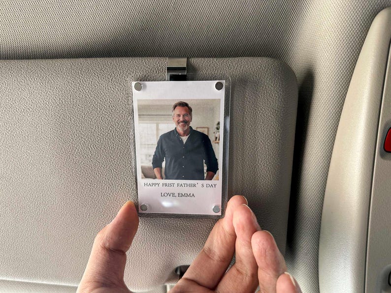 Anpassad fotoklämma för bilvisir, fotoramspresent, fotopresent till fars dag, kör säkert, present till morfar, personlig pappapresent, present till första gången pappa bild 8