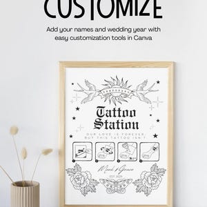 Puede incluir: Un dise&ntilde;o imprimible en blanco y negro para un tatuaje temporal. El dise&ntilde;o presenta un sol con p&aacute;jaros volando a su alrededor, estrellas y el texto "Tattoo Station". El texto "Nuestro amor es para siempre, pero este tatuaje no" tambi&eacute;n est&aacute; incluido. El dise&ntilde;o incluye instrucciones para aplicar el tatuaje. El texto "Mark & Grace EST. 2025" est&aacute; en la parte inferior del dise&ntilde;o.