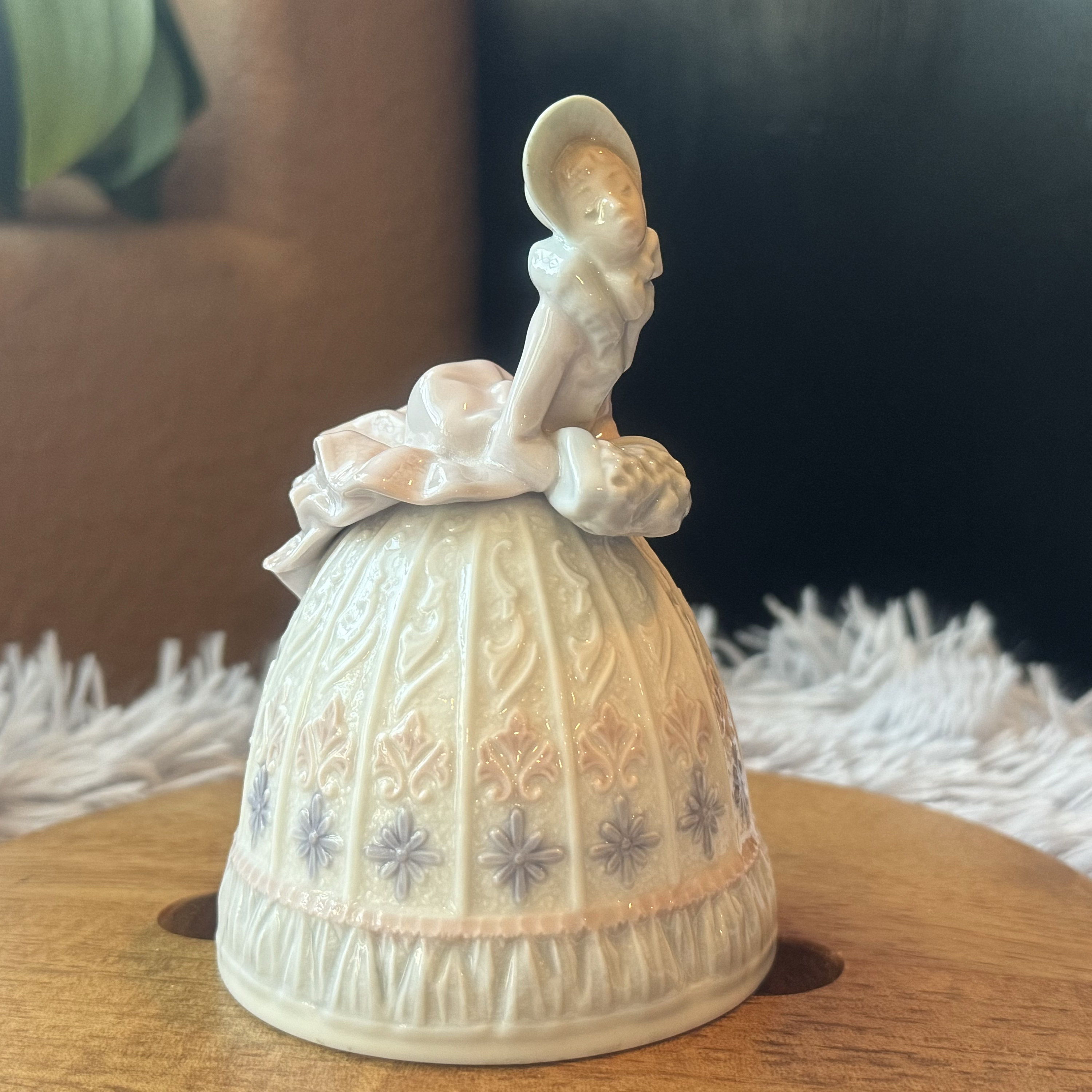 リヤドロ ベル 1992年、1995年、1996年 Lladro 1992 Bell - Etsy Singapore