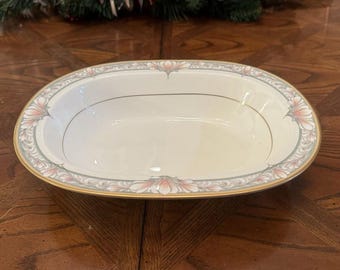 Noritake Barrymore 9737 Bone China Bone China 10,5 Zoll ovale Gemüseschüssel