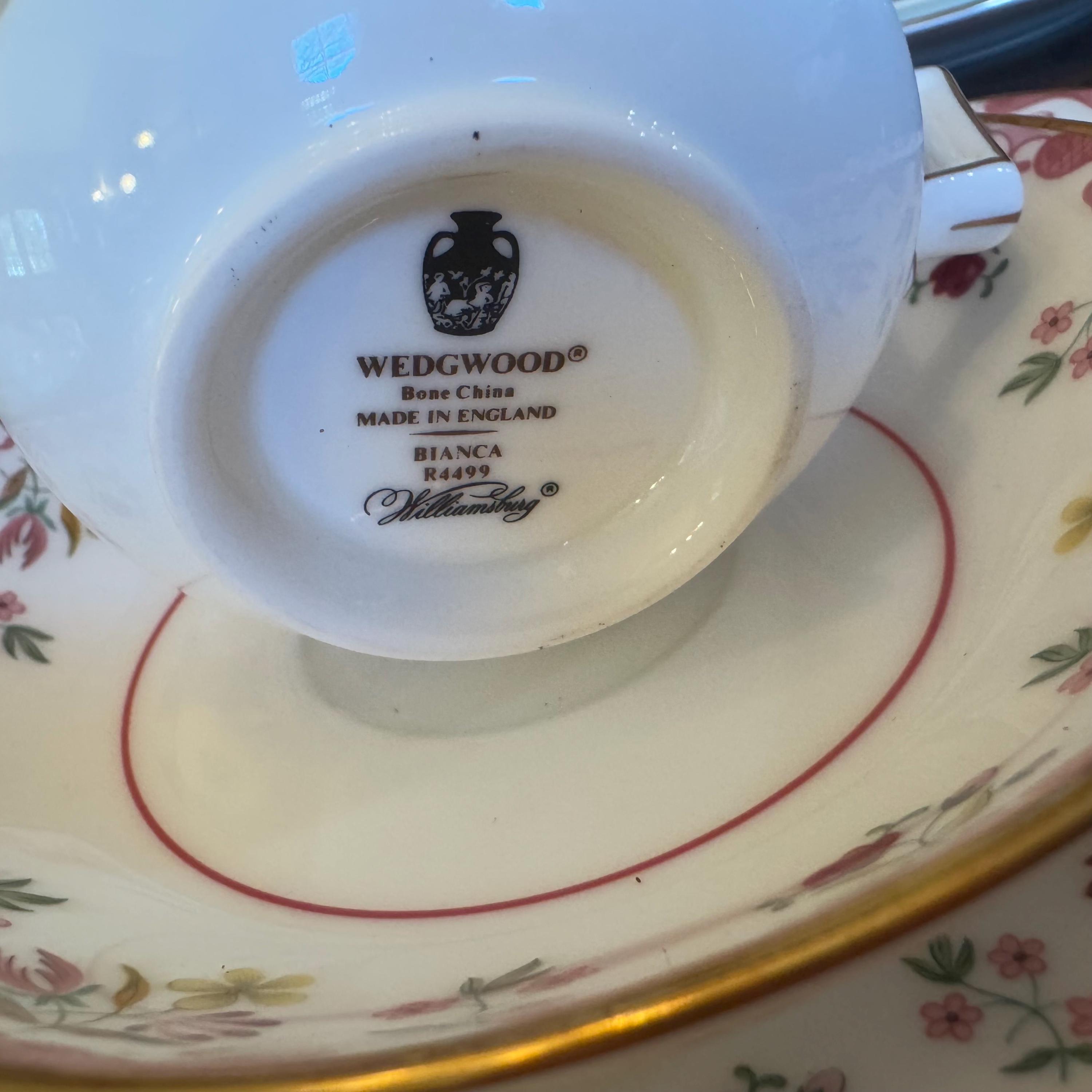 Lot De 4 Services De Table Wedgwood Bianca Williamsburg - 20 Pièces - Porcelaine
