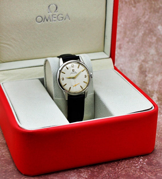 Vintage omega box hotsell