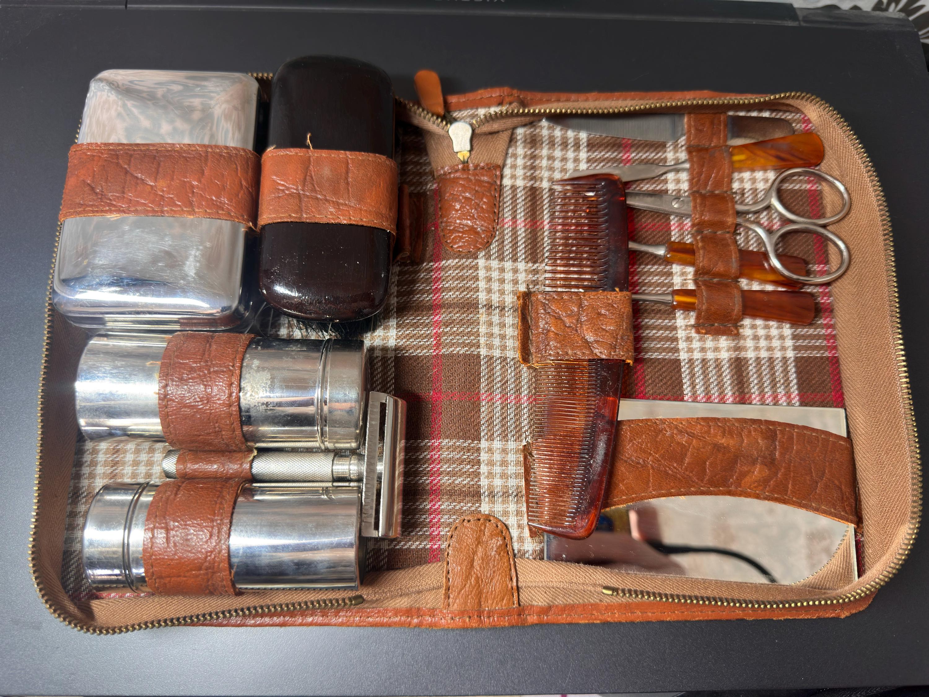 美術品・アンティーク・コレクション Robert Epstane 真鍮製トラベル
