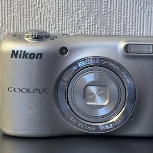 Appareil photo numérique Nikon COOLPIX L27 16,1 Mpx - Argent