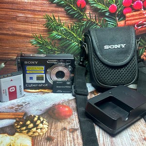 Appareil photo numérique Sony Cyber-shot DSC-W80 7,2 Mpx - Bleu (testé) + carte + étui