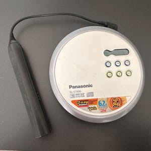 Panasonic SL-CT590 tragbarer CD-Player, Silber. Taschenplayer