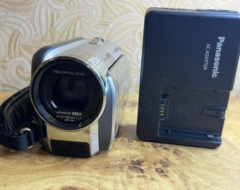 Panasonic Camcorder SDR-H80P HDD/SD Video70X Optical zoom w/Battery & charger Video Camera