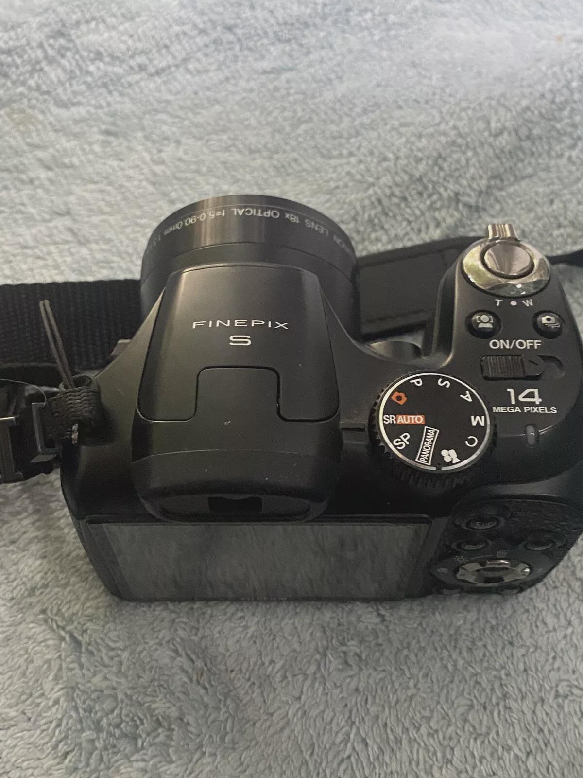 富士フイルム FinePix Sシリーズ S2940WM 14.0MP デジタルカメラ