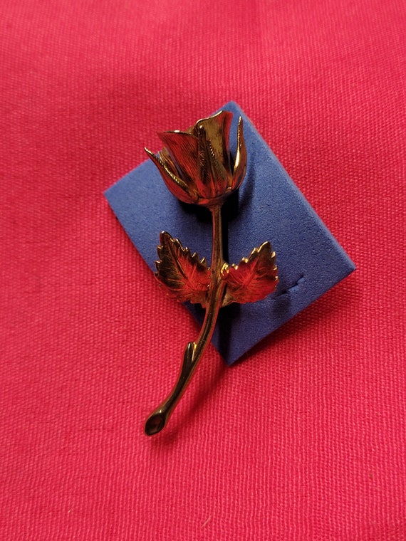 stick pin rose - image 1
