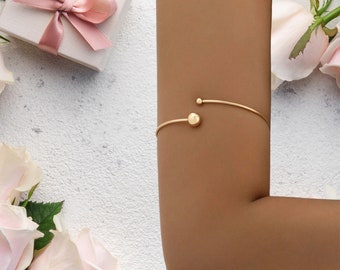 simple upper arm bracelet- Ultra thin dotted armlet- Available in solid brass, bronze, sterling silver or 14k gold fill