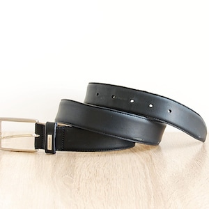Everyday Man Belt Preowned Tommy Hilfiger Belt Casual Men Belt Blue Leather Belt Used Men Belt Jeans Pants Belt Large Low Waist Belt