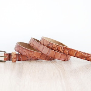 Skinny Belt Woman Tooled Leather Belt Narrow Jeans Belt Preowned Brown Leather Belt Thin Buckle Waist Belt Handmade Scotch Soda Women Belt